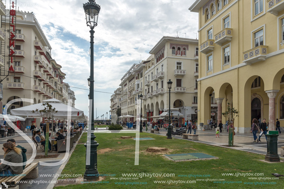 THESSALONIKI, GREECE - SEPTEMBER 30, 2017: People  walking at Aristotelous Square  in the center of city of Thessaloniki, Central Macedonia, Greece