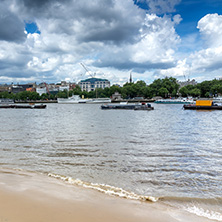 LONDON, ENGLAND - JUNE 15 2016:  Panoramic view of Thames river and City of London, Great Britain