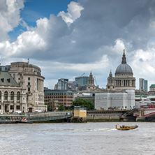 LONDON, ENGLAND - JUNE 15 2016:  Panoramic view of Thames river and City of London, Great Britain