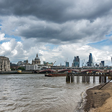 LONDON, ENGLAND - JUNE 15 2016:  Panoramic view of Thames river and City of London, Great Britain