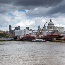 LONDON, ENGLAND - JUNE 15 2016:  Panoramic view of Thames river and City of London, Great Britain