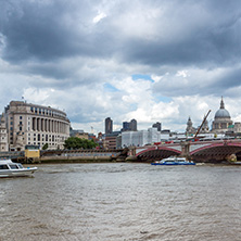 LONDON, ENGLAND - JUNE 15 2016:  Panoramic view of Thames river and City of London, Great Britain