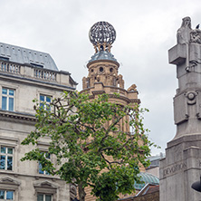 LONDON, ENGLAND - JUNE 16 2016: Trafalgar Square, City of London, England, Great Britain