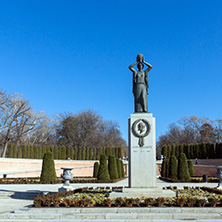 MADRID, SPAIN - JANUARY 22, 2018: Jacinto Benavente Statue at Plaza Parterre in The Retiro Park in City of Madrid, Spain