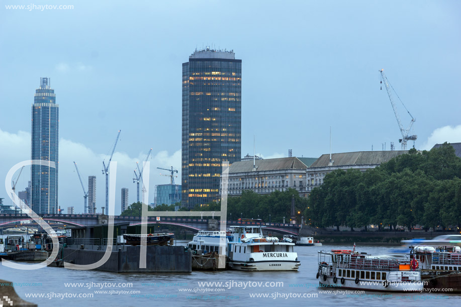 LONDON, ENGLAND - JUNE 16 2016: Amazing night Cityscape of city of London, England, United Kingdom