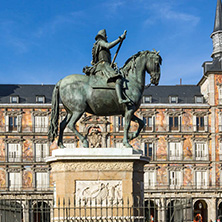 MADRID, SPAIN - JANUARY 23, 2018:  Tourist visiting Plaza Mayor in city of Madrid, Spain